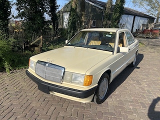 Mercedes-Benz 190-serie 2.6 E Class 1991