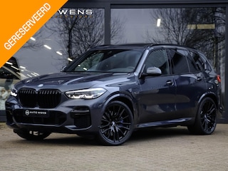 BMW X5 xDrive45e M Sport Lucht Pano 22” Zwarte hemel