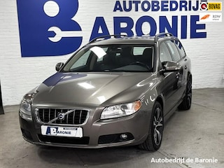 Volvo V70 2.5T Kinetic automaat