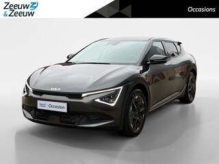Kia EV6 Light Edition 63 kWh | Stoel- en stuurverwarming | Achteruitrijcamera | Parkeersensoren voor- en achter | Apple/Android Carplay | 195 kW laadvermogen | 10% tot 80% laden in 18 minuten | Adaptive cruise control | Climate control | Navi