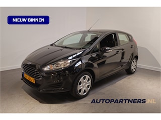 Ford Fiesta 1.0 Style - Navigatie - Airco - Elektr. ramen - NAP