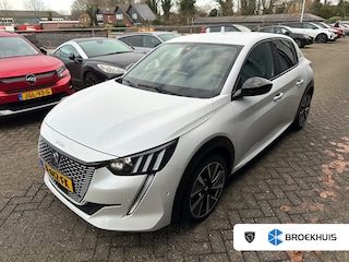 Peugeot 208 EV GT 350 50 kWh 3-Fase | Achterbank in delen neerklapbaar | Achteruitrijcamera | Airco (automatisch)