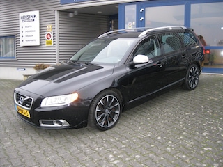 Volvo V70 2.0T 149KW R-DESIGN AUT