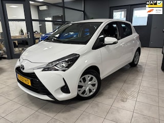 Toyota Yaris 1.0 VVT-i Active Clima/navi/cruise/camera