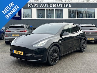 Tesla Model Y Long Range AWD 75 kWh VAN: €40.900,- VOOR: €38.770,- UW EINDEJAARSVOORDEEL: €2.130,- | AFN. TREKHAAK| RIJKLAARPRIJS INCL. TESLA GARANTIE t/m 08-2027/80.000km accu en aandrijflijn t/m 08-2031/192.000km| 20 INCH!| AUTOPILOT|