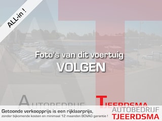 Volkswagen Tiguan 1.5 TSI Life Business | Trekhaak | Virtual Cockpit | LED Koplampen | Stoelverwarming | Achterbank Verwarmd | Camera | Adaptieve Cruise Control | Metallic Lak | All Season | 18'' Lichtmetalen Velgen |