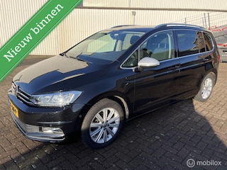 Volkswagen Touran 2.0 TDI SCR Highline 7p[2 EIG 7jaar]