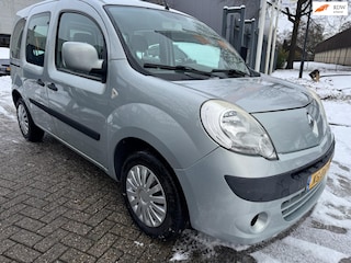 Renault Kangoo 1.6-16V Expression 2012 airco, elec pakket, nwe apk t/m 11-12-2026 162.338 km , trekhaak , ( schamp schade)