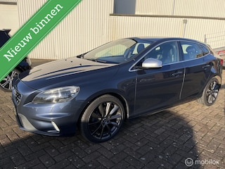 Volvo V40 1.6 D2 Summum - R design