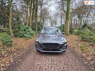 Ford Focus Wagon 1.0 EcoBoost Titanium Business