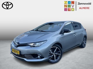 Toyota Auris 1.8 Hybrid Dynamic Ultimate All seasonbanden