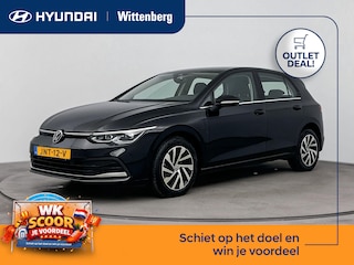 Volkswagen Golf 1.4 eHybrid Style | PHEV | Camera | Adaptive cruise | El. bed. stoel | Parkeersensoren | Lm-wielen |