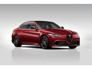 Alfa Romeo Giulia 2.9 T Quadrifoglio Rosso Etna Sparco Seats - Nieuw