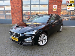 Seat Leon Sportstourer 1.0 eTSI DSG Style Business Intense|Camera|Trekhaak|Adaptieve cruisecontrol