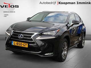 Lexus NX 300h AWD Luxury Line