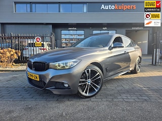 BMW 3-serie GT 320i High Executive Edition | Met o.a. lederen bekleding, panoramadak, achteruitrijcamera en cruise!