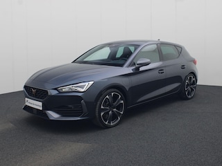 Cupra Leon 1.4 e-Hybrid 245pk DSG VZ Adrenaline · Camera · Apple/Android Car Play · Navigatie ·