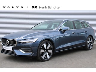 Volvo V60 2.0 T6 Plug-in hybrid AWD Essential Bright 18'' velgen | Lederen Bekleding | Trekhaak Met Semi Elektrisch Inklapbare Kogel | Electronic Climate Controle | Voorstoelen + Stuurwiel Verwarmend | Google Navigatiesysteem | Volledig Digitaal Instrumentenpaneel |  Voorstoelen In Hoogte Verstelbaar | Parkeersensoren Voor & Achter | Achteruitrijcamera | Adaptieve Cruise Control | BLIS Dodehoekdetectie |