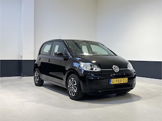 Volkswagen Up 1.0 BMT move up! |Bluetooth | Airco |Trekhaak | NL | 1 Eig |