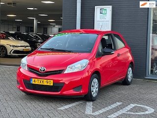 Toyota Yaris 1.0 VVT-i Aspiration/AIRCO/APK/NETTE STAAT!!