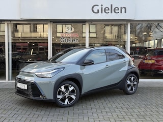 Toyota Aygo 1.5 Hybrid 116pk CVT Pulse Bi-Tone | Apple CarPlay/Android auto, Privacy glass, Lichtmetalen velgen