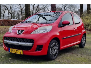 Peugeot 107 1.0-12V XS, Origineel NL, Radio/CD, Elektrische ramen, centrale vergrendeling.