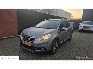 Peugeot 2008 1.2 PureTech Allure Pack Premium Plus, pano