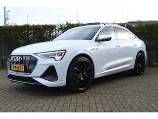 Audi E-tron 50 quattro S edition 71 kWh | Adapt. Cruise | Schuifdak | Trekhaak | Luchtvering | Camera | Stoelverwarming | Matrix | BLIS