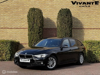 BMW 3-serie Touring 318i High Executive Aut. Dealer O.H.*Stoel.vrw*Cruise