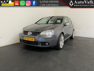 Volkswagen Golf 1.6 FSI Trendline. Cruise. Trekhaak!