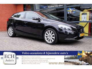 Volvo V40 T3 150 pk Momentum, Navi, Bluetooth, 17 inch