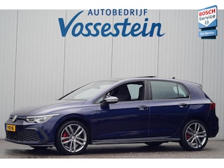 Volkswagen Golf 1.4 eHybrid GTE / Navigatie / Stoelverw. / Trekhaak / Pano / Stuurverw. / Camera / Side-Assist