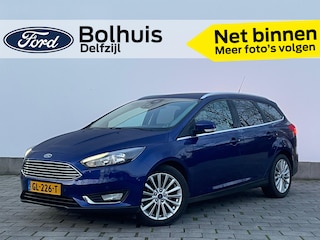 Ford Focus Wagon 1.5 150PK Titanium Wagon | AUTOMAAT | Camera | Trekhaak | Leder bekleding | Navigatie |