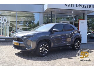 Toyota Yaris Cross 1.5 Hybrid 115 First Edition STOEL/STUUR&WISSERVERW. KEYLESS AD-CRUISE LED DAB PRIVACY GLASS LM-VELGEN