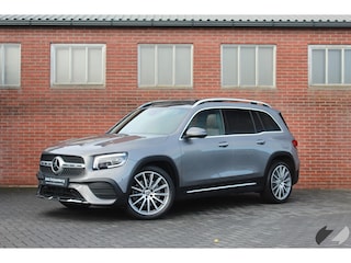 Mercedes-Benz GLB 250 4MATIC AMG | Pano | Memory | Burmester | 360 |