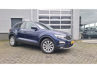 Volkswagen T-Roc 1.5 TSI Sport Automaat*Nav*Pdc*Cruise*Trekhaak*Enz