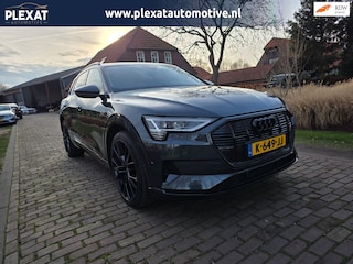 Audi e-Tron 50 quattro Business edition Plus 71 kWh | S-Line | Adaptieve Cruise | Panorama | 22 Inch | Sportpakket | NL Auto |