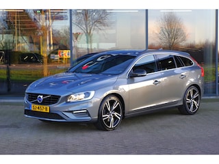 Volvo V60 2.0 T4 190 PK R-Design, Trekhaak, Xenon, Keyless, Memory, Carplay, Camera