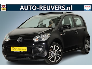Volkswagen Up 1.0 high up! BlueMotion / Opendak / Navi / Airco / 5 deurs
