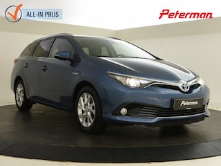 Toyota Auris Touring Sports 1.8 Hybrid Trend | Trekhaak | Panoramadak | Navigatie