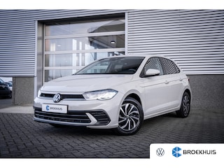 Volkswagen Polo 1.0 TSI Life Edition | Achteruitrijcamera | Parkeersensor voor en achter | Voorstoelen verwarmd
