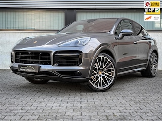 Porsche Cayenne 3.0 E-Hybrid | Sport Design | Panorama | Trekhaak | Head-up | Leder | CarPlay | 360 camera |