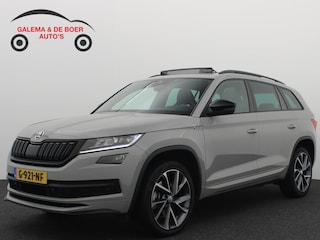 Skoda Kodiaq 2.0 TSI 4x4 Sportline Business TREKHAAK / PANORAMADAK / FULL LED / CAMERA / CANTON / KEYLESS / STOELVERW / SFEER / NL-AUTO / 1STE EIG