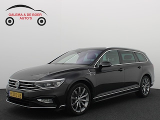 Volkswagen Passat Variant 1.5 TSI Elegance Business R FACELIFT / R-LINE / AUTOMAAT / GR NAVI / TREKHAAK / STOELVERW / CAMERA / FULL LED / NL-AUTO