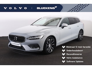 Volvo V60 T6 Recharge AWD Core - Parkeercamera achter - Verwarmde voorstoelen, stuur & achterbank - Parkeersensoren voor & achter - Cruise control - Extra getint glas - 18' LMV