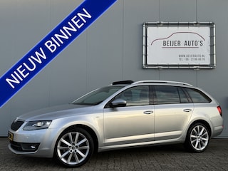 Skoda Octavia Combi 1.2 TSI Greentech Style Pano/Trekhaak/Apple Carplay.