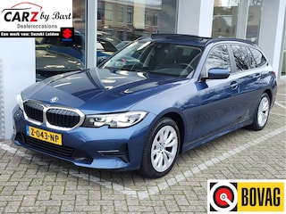 BMW 3-serie Touring 318i HIGH EXECUTIVE AUTOMAAT Open dak | Leder | Navi | Carplay