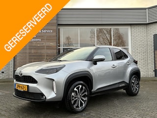 Toyota Yaris Cross HYBRID 115 DYNAMIC STOEL/STUURVERW APPLE/ANDROID KEYLESS 17" LM-VELGEN CLIMA AD-CRUISE CAMERA