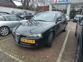 Alfa Romeo 147 1.6 T.SPARK PROGRESSION met APK tot 21-1-26
