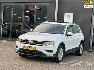 Volkswagen Tiguan 1.4 TSI ACT Comfortline Business/PANO-DAK/CARPLAY/NAVI/NETTE STAAT!!
